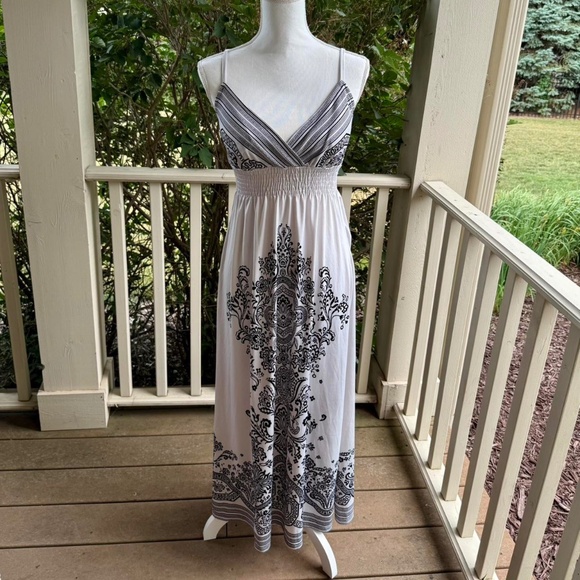 Vintage Y2K Patterned Maxi Dress - Picture 1 of 3